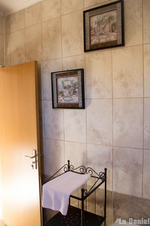 La Daniel Hotel Sibiu Esterno foto